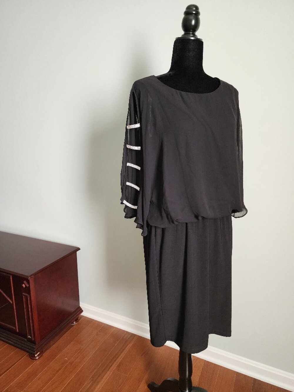 JBS Black Ladder Sleeve Dress. Size Large. NWT.